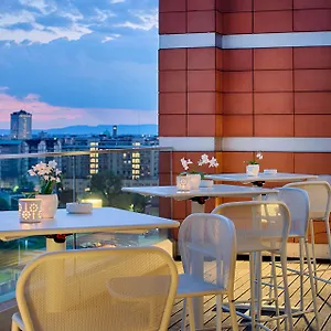 Savhotel Mantegna Отель